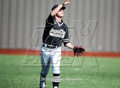 Thumbnail 1 in Royse City vs. Wylie (UIL 5A Area Playoff Game) photogallery.