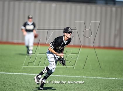 Thumbnail 2 in Royse City vs. Wylie (UIL 5A Area Playoff Game) photogallery.