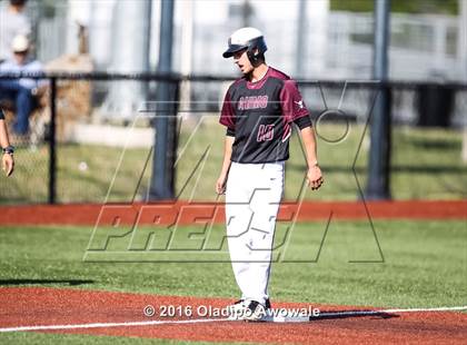 Thumbnail 3 in Royse City vs. Wylie (UIL 5A Area Playoff Game) photogallery.