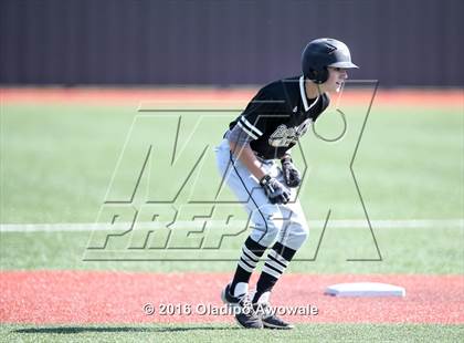 Thumbnail 1 in Royse City vs. Wylie (UIL 5A Area Playoff Game) photogallery.