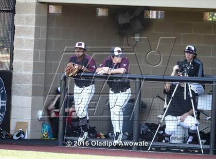 Thumbnail 3 in Royse City vs. Wylie (UIL 5A Area Playoff Game) photogallery.