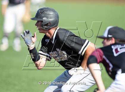 Thumbnail 2 in Royse City vs. Wylie (UIL 5A Area Playoff Game) photogallery.
