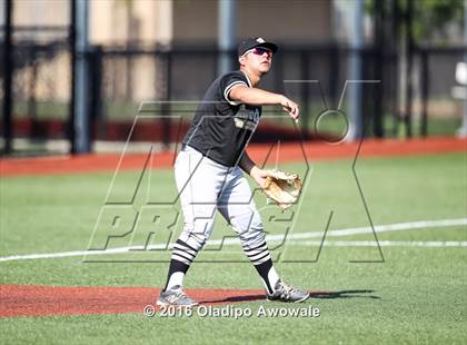 Thumbnail 1 in Royse City vs. Wylie (UIL 5A Area Playoff Game) photogallery.