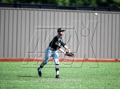 Thumbnail 2 in Royse City vs. Wylie (UIL 5A Area Playoff Game) photogallery.