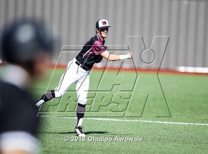 Thumbnail 1 in Royse City vs. Wylie (UIL 5A Area Playoff Game) photogallery.
