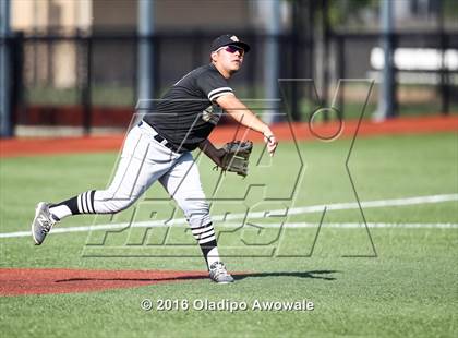 Thumbnail 1 in Royse City vs. Wylie (UIL 5A Area Playoff Game) photogallery.