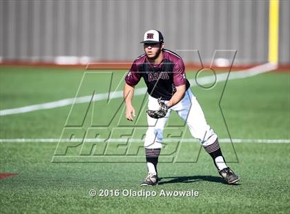Thumbnail 1 in Royse City vs. Wylie (UIL 5A Area Playoff Game) photogallery.