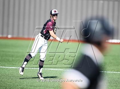Thumbnail 2 in Royse City vs. Wylie (UIL 5A Area Playoff Game) photogallery.