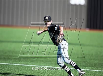Thumbnail 3 in Royse City vs. Wylie (UIL 5A Area Playoff Game) photogallery.