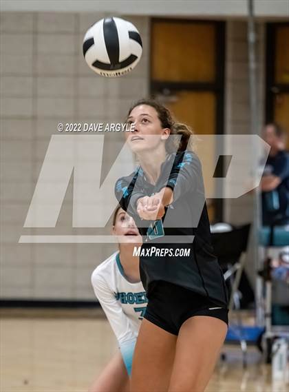 Thumbnail 1 in Wasatch vs. Farmington (Claim Jumper Tournament) photogallery.