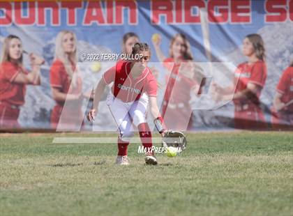 Thumbnail 2 in Copper Hills vs. Mountain Ridge (UHSAA 6A Super Regional Game 1) photogallery.