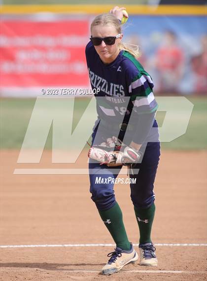 Thumbnail 1 in Copper Hills vs. Mountain Ridge (UHSAA 6A Super Regional Game 1) photogallery.