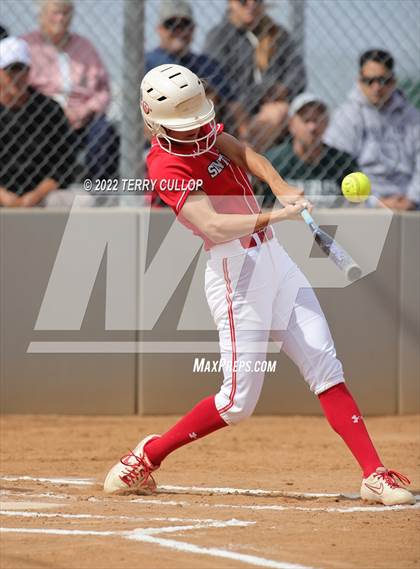 Thumbnail 1 in Copper Hills vs. Mountain Ridge (UHSAA 6A Super Regional Game 1) photogallery.