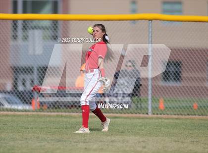 Thumbnail 1 in Copper Hills vs. Mountain Ridge (UHSAA 6A Super Regional Game 1) photogallery.