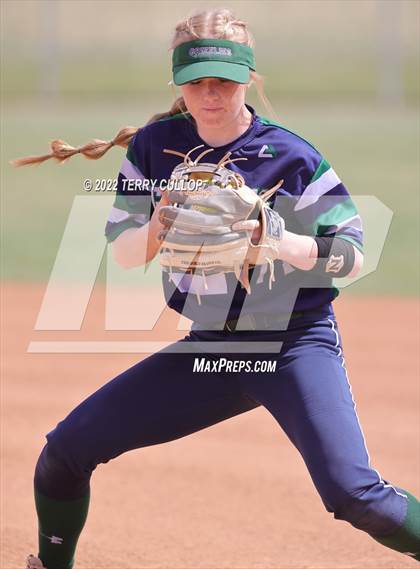 Thumbnail 3 in Copper Hills vs. Mountain Ridge (UHSAA 6A Super Regional Game 1) photogallery.