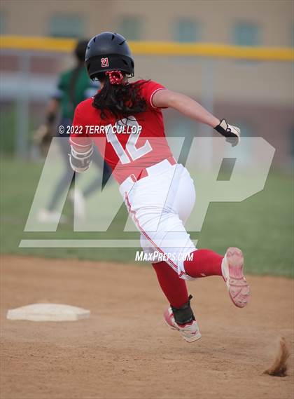 Thumbnail 2 in Copper Hills vs. Mountain Ridge (UHSAA 6A Super Regional Game 1) photogallery.