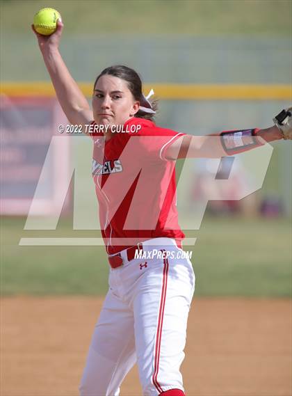 Thumbnail 2 in Copper Hills vs. Mountain Ridge (UHSAA 6A Super Regional Game 1) photogallery.