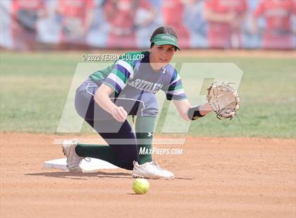 Thumbnail 2 in Copper Hills vs. Mountain Ridge (UHSAA 6A Super Regional Game 1) photogallery.