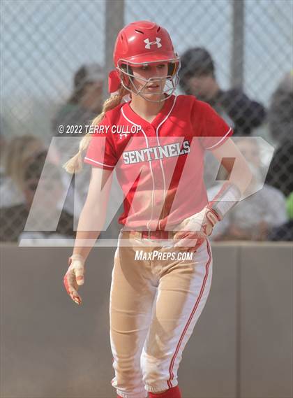 Thumbnail 2 in Copper Hills vs. Mountain Ridge (UHSAA 6A Super Regional Game 1) photogallery.