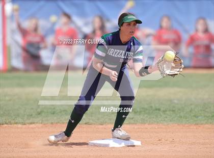 Thumbnail 2 in Copper Hills vs. Mountain Ridge (UHSAA 6A Super Regional Game 1) photogallery.