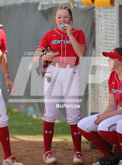 Thumbnail 1 in Copper Hills vs. Mountain Ridge (UHSAA 6A Super Regional Game 1) photogallery.