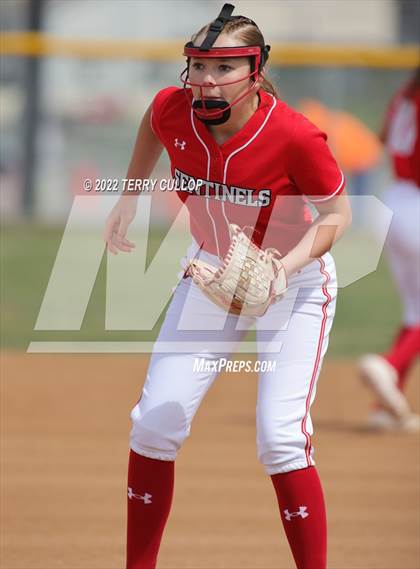 Thumbnail 3 in Copper Hills vs. Mountain Ridge (UHSAA 6A Super Regional Game 1) photogallery.