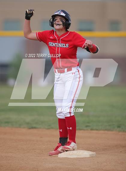 Thumbnail 1 in Copper Hills vs. Mountain Ridge (UHSAA 6A Super Regional Game 1) photogallery.