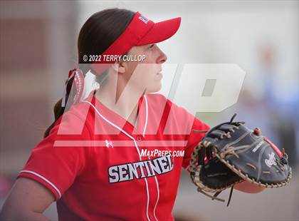 Thumbnail 3 in Copper Hills vs. Mountain Ridge (UHSAA 6A Super Regional Game 1) photogallery.
