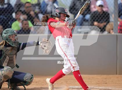 Thumbnail 3 in Copper Hills vs. Mountain Ridge (UHSAA 6A Super Regional Game 1) photogallery.