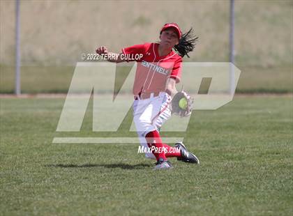 Thumbnail 2 in Copper Hills vs. Mountain Ridge (UHSAA 6A Super Regional Game 1) photogallery.