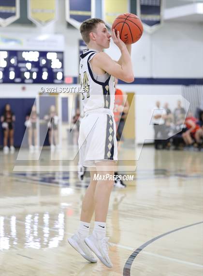 Thumbnail 2 in Amanda-Clearcreek @ Teays Valley photogallery.
