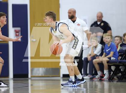 Thumbnail 3 in Amanda-Clearcreek @ Teays Valley photogallery.