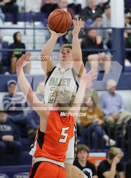 Thumbnail 1 in Amanda-Clearcreek @ Teays Valley photogallery.