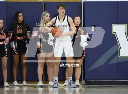 Thumbnail 2 in Amanda-Clearcreek @ Teays Valley photogallery.