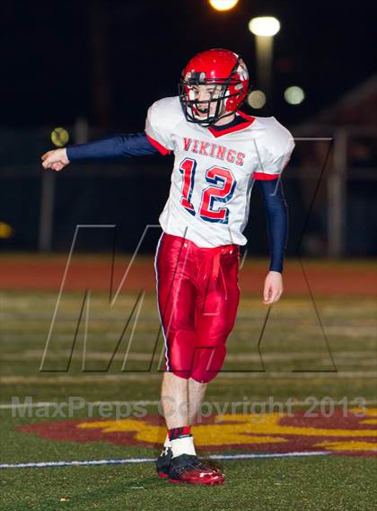 Thumbnail 1 in Moriah vs. Chester (NYSPHSAA Class D Semifinal) photogallery.