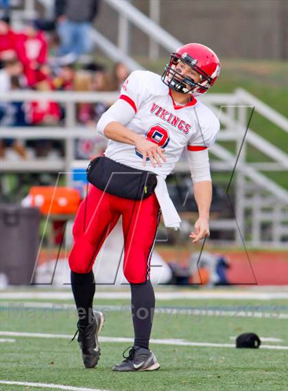 Thumbnail 2 in Moriah vs. Chester (NYSPHSAA Class D Semifinal) photogallery.