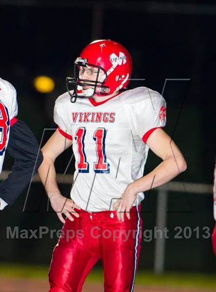 Thumbnail 3 in Moriah vs. Chester (NYSPHSAA Class D Semifinal) photogallery.