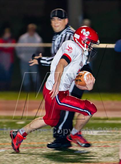 Thumbnail 1 in Moriah vs. Chester (NYSPHSAA Class D Semifinal) photogallery.