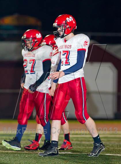 Thumbnail 2 in Moriah vs. Chester (NYSPHSAA Class D Semifinal) photogallery.