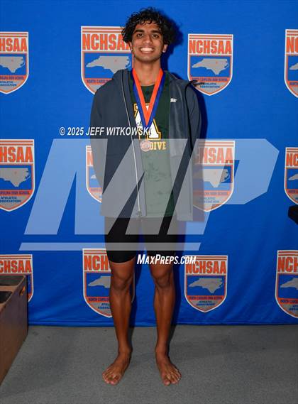 Thumbnail 2 in NCHSAA 4A Final Awards photogallery.