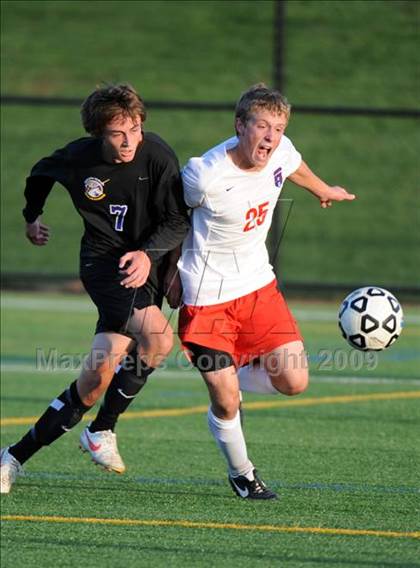 Thumbnail 3 in Lancaster Catholic vs Conestoga Valley photogallery.