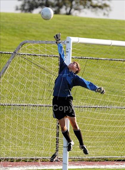 Thumbnail 1 in Lancaster Catholic vs Conestoga Valley photogallery.