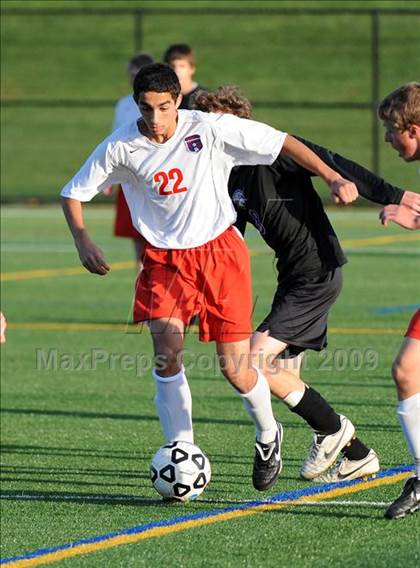 Thumbnail 3 in Lancaster Catholic vs Conestoga Valley photogallery.