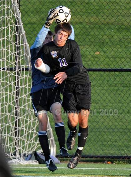 Thumbnail 2 in Lancaster Catholic vs Conestoga Valley photogallery.
