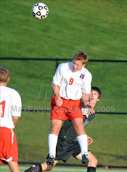 Thumbnail 3 in Lancaster Catholic vs Conestoga Valley photogallery.