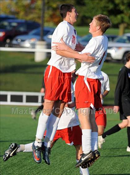 Thumbnail 3 in Lancaster Catholic vs Conestoga Valley photogallery.
