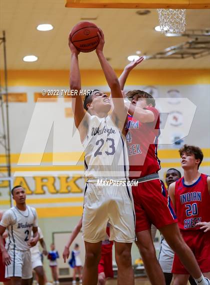 Thumbnail 3 in Indian Creek vs. Indianapolis Washington (IHSAA 3A Sectional) photogallery.