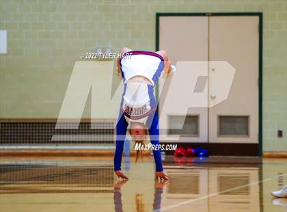 Thumbnail 3 in Indian Creek vs. Indianapolis Washington (IHSAA 3A Sectional) photogallery.