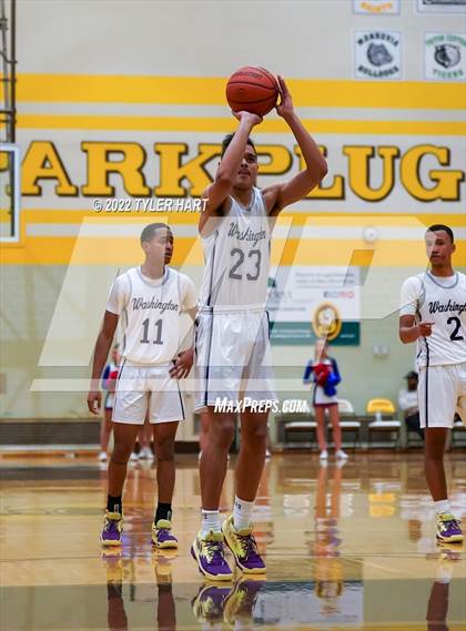 Thumbnail 3 in Indian Creek vs. Indianapolis Washington (IHSAA 3A Sectional) photogallery.