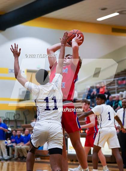 Thumbnail 1 in Indian Creek vs. Indianapolis Washington (IHSAA 3A Sectional) photogallery.